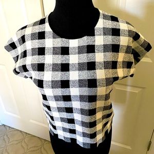 Theory cream and black knit crop top size small